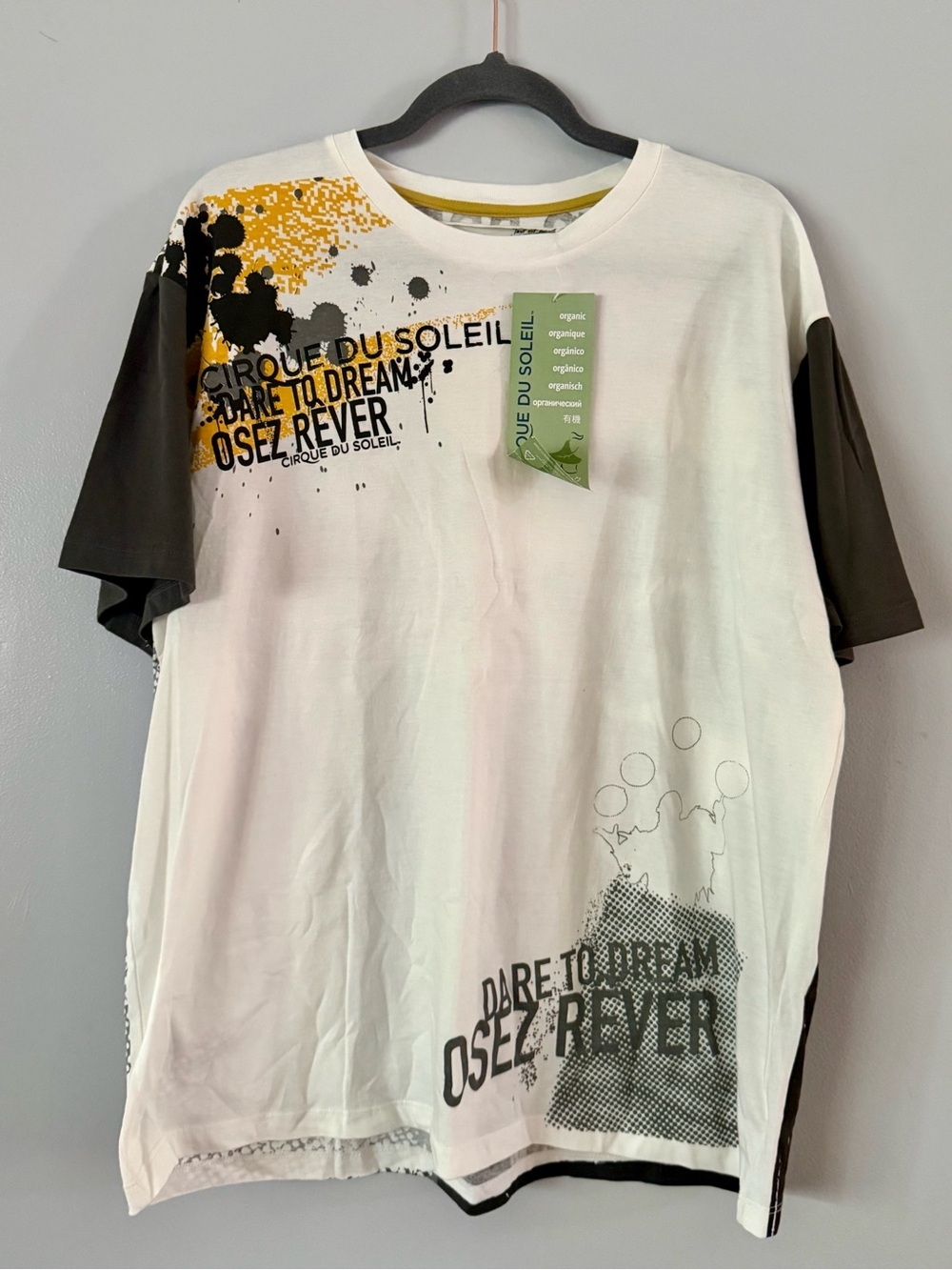 Cirque Du Soleil Shirt Men XXL Graphic Print Dare To Dream All Over Print White